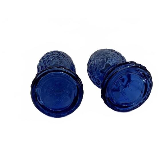 Avon Blue Glass Salt and Pepper Shakers - Picture 5 of 6